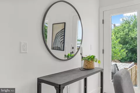 Entry Way - 4308 4th St NW, Washington, DC 20011 photo 4 of 10
