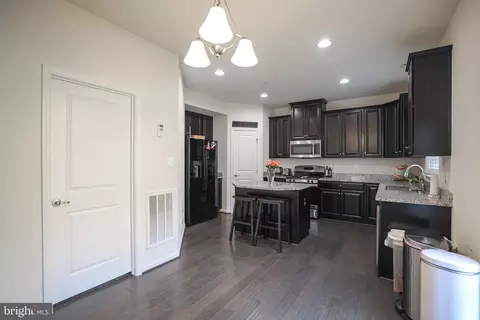 1024 Cook Dr SE, Washington, DC 20032