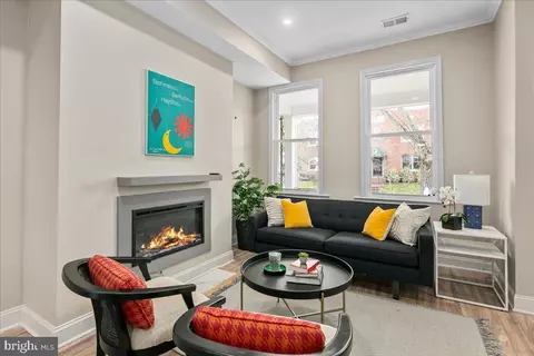 Other - 325 14th Pl NE, Washington, DC 20002 photo 9 of 17