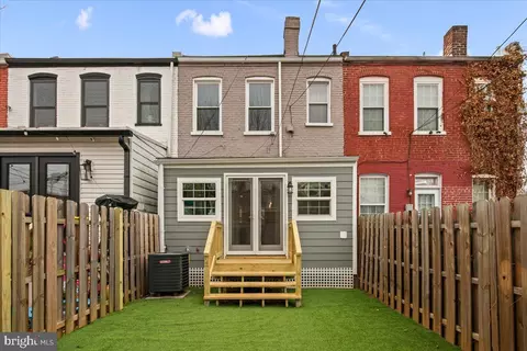 Exterior - 325 14th Pl NE, Washington, DC 20002 photo 2 of 11