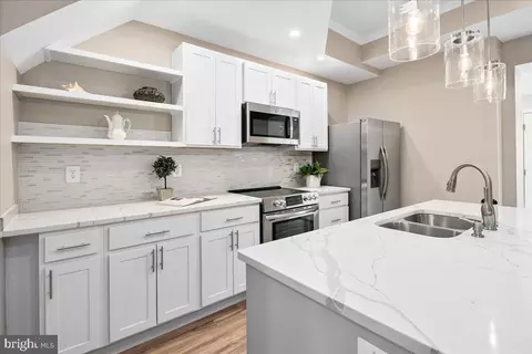 Kitchen - 325 14th Pl NE, Washington, DC 20002 photo 6 of 9