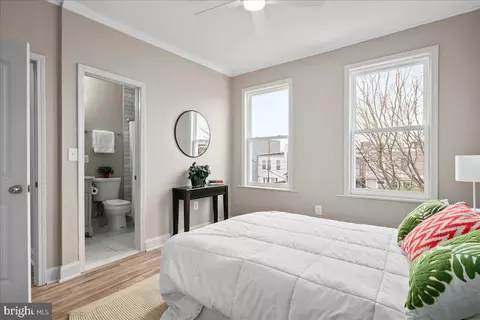 Bedroom - 325 14th Pl NE, Washington, DC 20002 photo 2 of 5