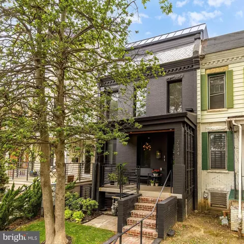 2534 11th St NW #2, Washington, DC 20001
