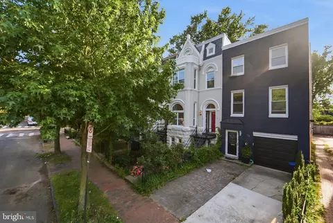 Exterior - 706 12th St NE, Washington, DC 20002 photo 7 of 7