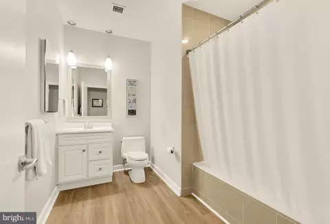 Bath - 675 E St NW #350, Washington, DC 20004 photo 1 of 3