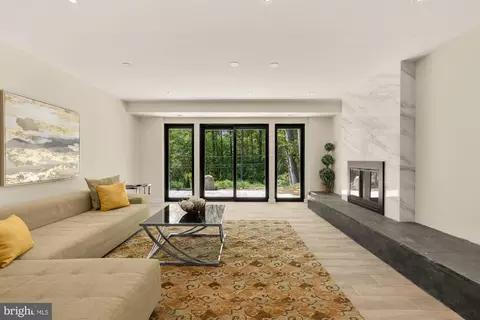 Living - 8165 E Beach Dr NW, Washington, DC 20012 photo 8 of 9