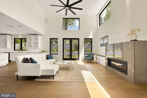 Living - 8165 E Beach Dr NW, Washington, DC 20012 photo 4 of 9