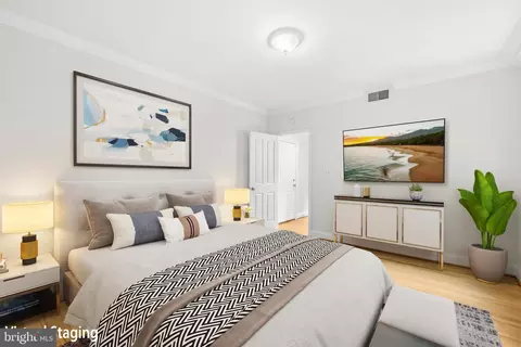 Bedroom - 1701 16th St NW #321, Washington, DC 20009 photo 1 of 3
