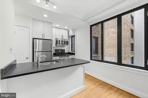 Kitchen - 1701 16th St NW #321, Washington, DC 20009 photo 1 of 3