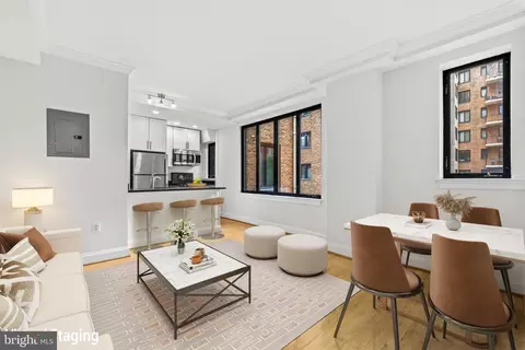 Living - 1701 16th St NW #321, Washington, DC 20009 photo 3 of 7