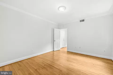Bedroom - 1701 16th St NW #321, Washington, DC 20009 photo 2 of 3
