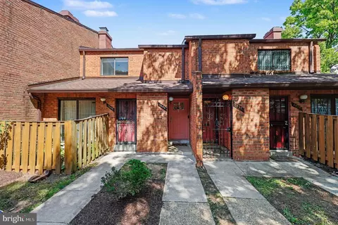 3450 Summit Ct NE #3450, Washington, DC 20018