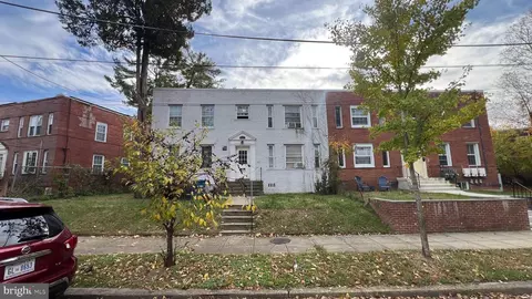 411 Lebaum St SE, Washington, DC 20032