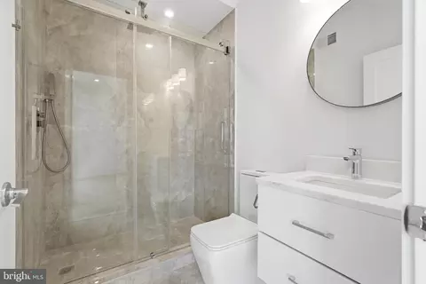Bath - 1850 Capitol Ave NE #2, Washington, DC 20002 photo 4 of 5