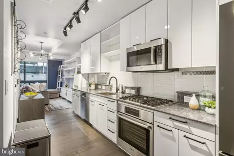 70 N Street St SE #N405, Washington, DC 20003