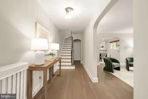 Entry Way - 325 Oglethorpe St NW, Washington, DC 20011 photo 1 of 7