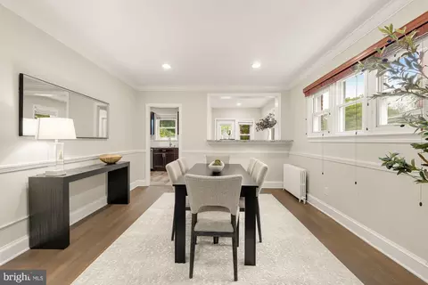 Dining - 325 Oglethorpe St NW, Washington, DC 20011 photo 2 of 2