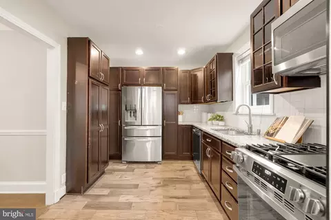 Kitchen - 325 Oglethorpe St NW, Washington, DC 20011 photo 1 of 2