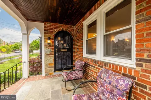 Exterior - 325 Oglethorpe St NW, Washington, DC 20011 photo 3 of 10