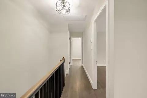 Entry Way - 325 Oglethorpe St NW, Washington, DC 20011 photo 4 of 7