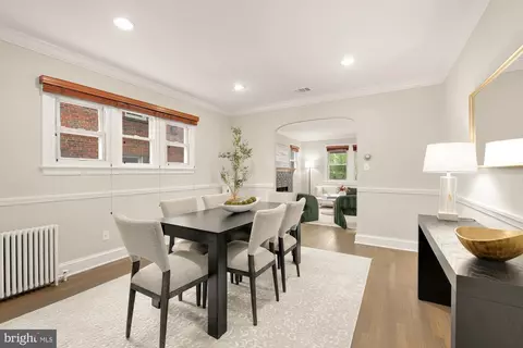 Dining - 325 Oglethorpe St NW, Washington, DC 20011 photo 1 of 2