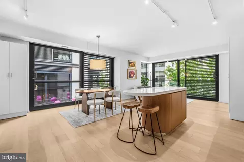 925 H St NW #315, Washington, DC 20001
