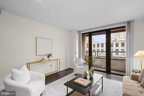 631 D St NW #1129, Washington, DC 20004 photo 3