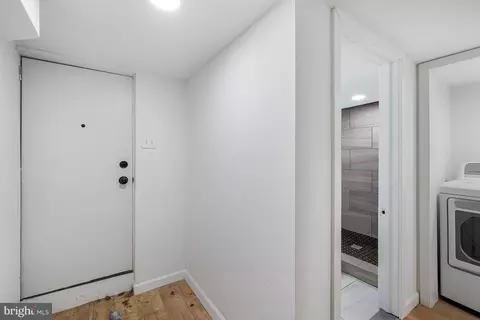 Entry Way - 1721 L St NE, Washington, DC 20002 photo 11 of 11