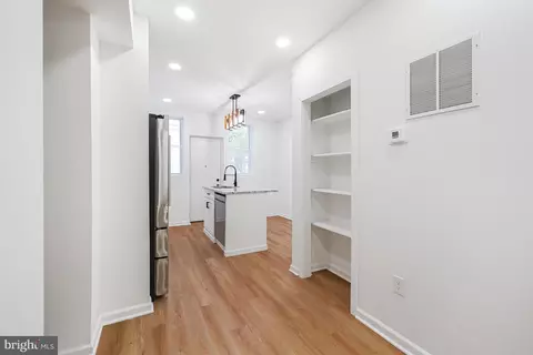 Entry Way - 1721 L St NE, Washington, DC 20002 photo 4 of 11