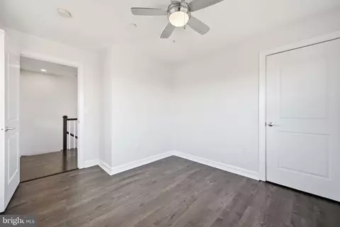 Bedroom - 401 15th St SE #401, Washington, DC 20003 photo 1 of 2