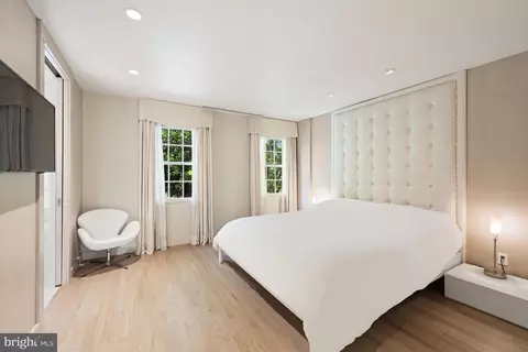 Bedroom - 2118 S Street St NW, Washington, DC 20008 photo 1 of 5