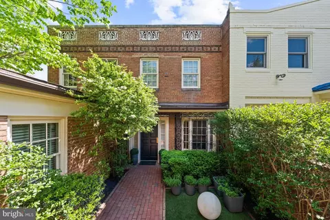 2118 S Street St NW, Washington, DC 20008