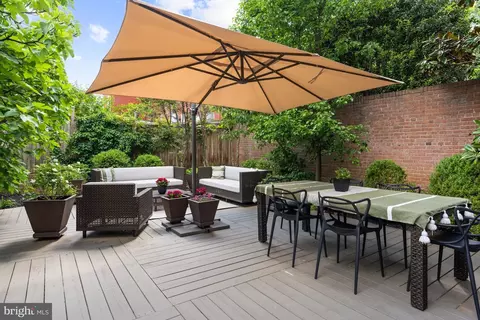 Exterior - 2118 S Street St NW, Washington, DC 20008 photo 4 of 7