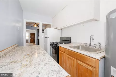 Kitchen - 1010-1012 16th St NE, Washington, DC 20002 photo 2 of 3