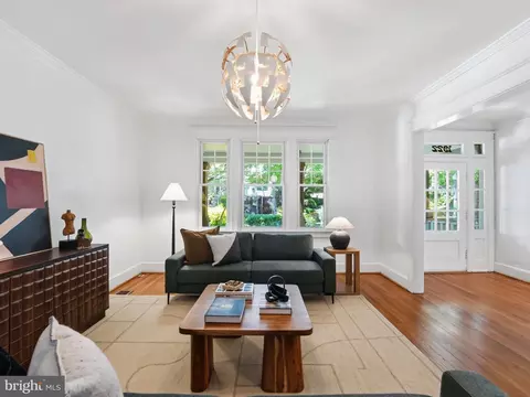 1922 Park Rd NW, Washington, DC 20010