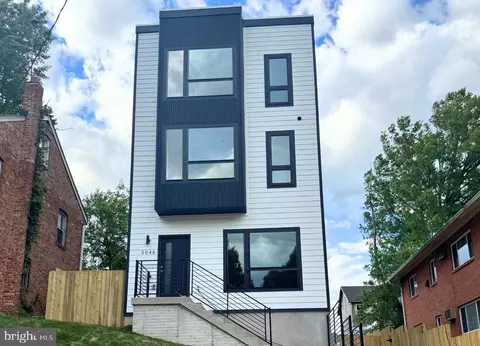 5046 Astor Pl SE, Washington, DC 20019