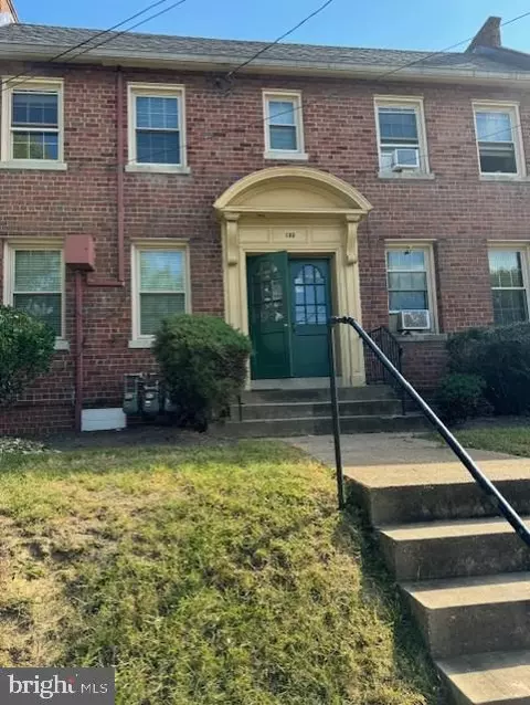 133 35th St NE, Washington, DC 20019