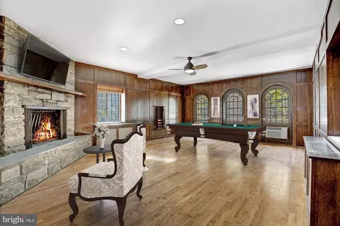 Living - 2701 32nd St NW, Washington, DC 20008 photo 3 of 3