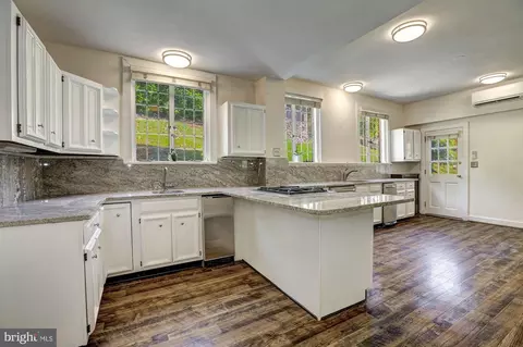 Kitchen - 2701 32nd St NW, Washington, DC 20008 photo 1 of 2