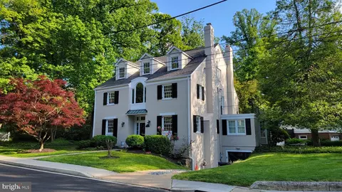 3140 Aberfoyle Pl NW, Washington, DC 20015