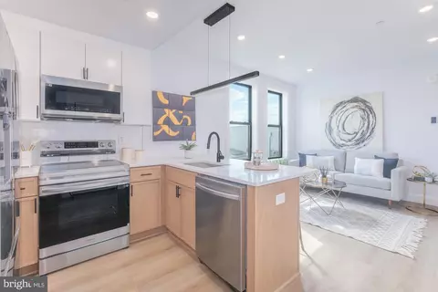 Kitchen - 1012 17th Pl NE #SEVEN, Washington, DC 20002 photo 3 of 3