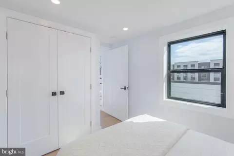 Bedroom - 1012 17th Pl NE #SEVEN, Washington, DC 20002 photo 4 of 4