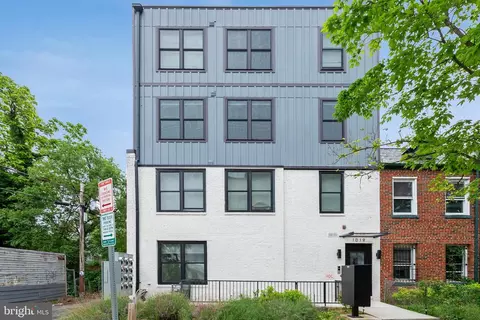 1019 17th Pl NE #103, Washington, DC 20002