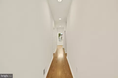 Entry Way - 760 Gresham Pl NW, Washington, DC 20001 photo 3 of 4