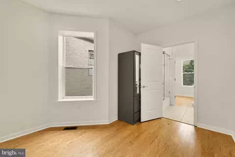 Bedroom - 760 Gresham Pl NW, Washington, DC 20001 photo 9 of 14