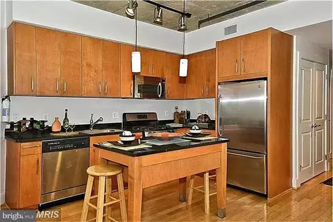 2301 Champlain St NW #T08, Washington, DC 20009 photo 4