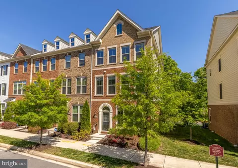 Exterior - 3612 Jamison St NE, Washington, DC 20018 photo 3 of 4