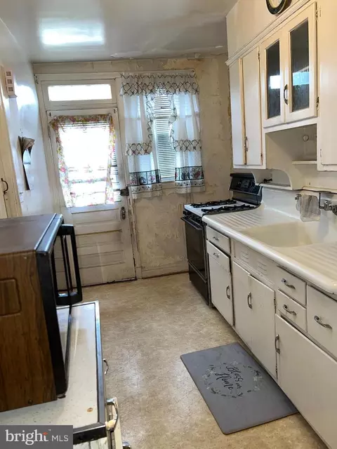 Kitchen - 439 21st St NE, Washington, DC 20002 photo 1 of 1