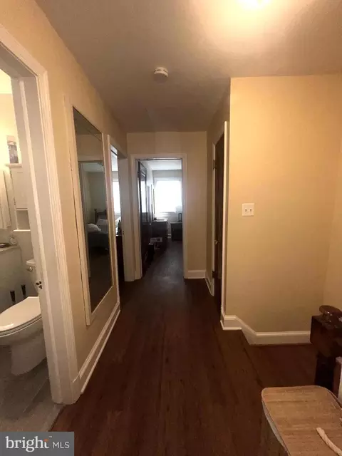 Entry Way - 439 21st St NE, Washington, DC 20002 photo 3 of 7