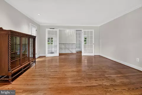 Living - 2260 48th St NW, Washington, DC 20007 photo 1 of 7